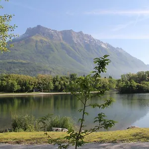 Bed & Breakfast Juste Pour Le Plaisir, Saint-Pierre-d'Albigny